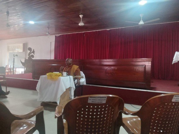 "Spiritual Relief for a Tired Mind" Sadhaham Program at Homagama (2023-01-05)